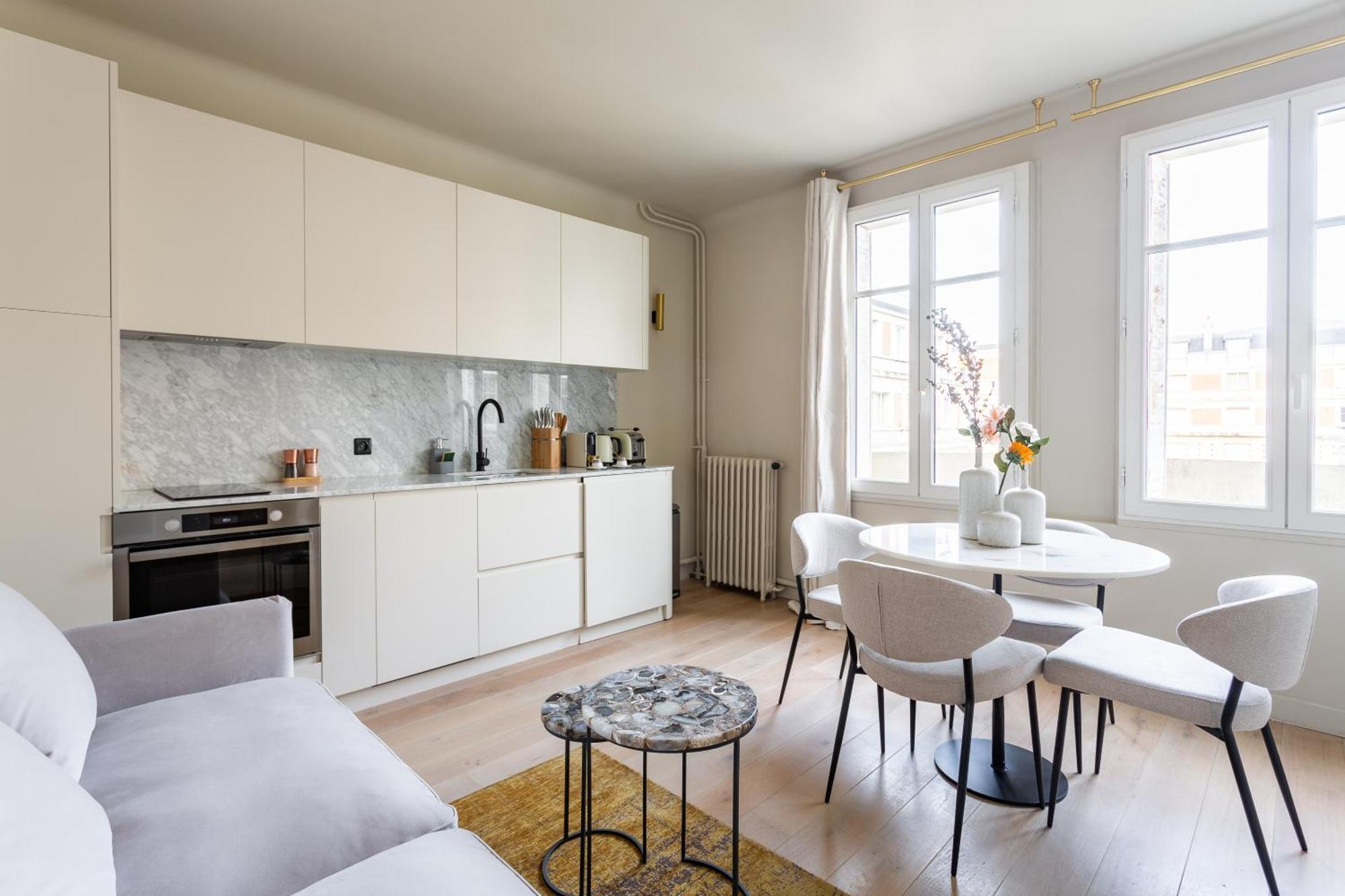 The Carla Suite Eiffel Tower View Paryż Zewnętrze zdjęcie